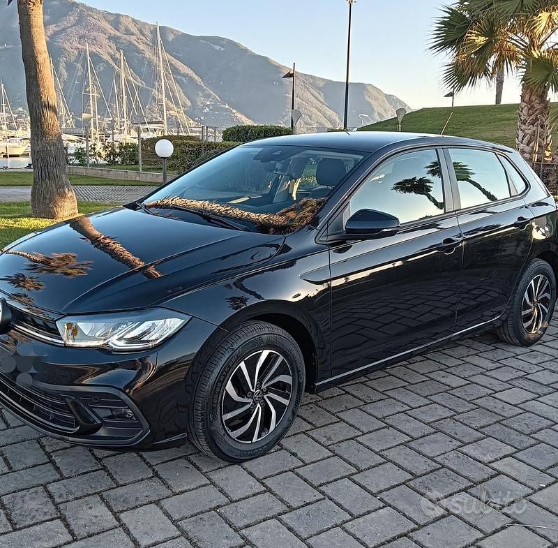 Usata VW Polo 2022 Nero Utilitaria