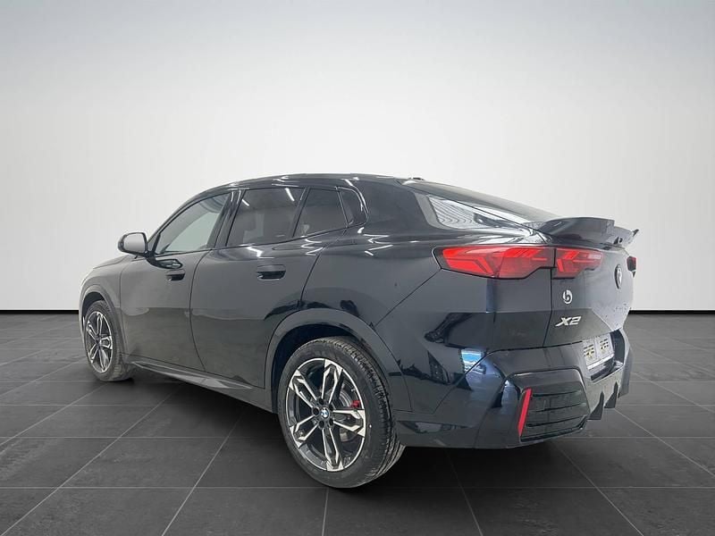 Nuova BMW X2 150 CV (110 kW) 2026 Black sapphire metallizzato SUV
