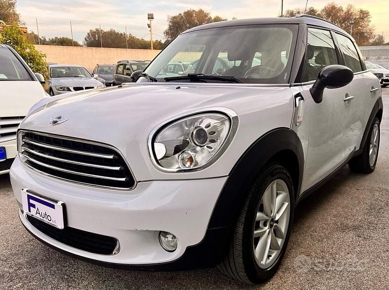 Usata Mini Cooper D Countryman 111 CV (81 kW) 2013 Bianco SUV