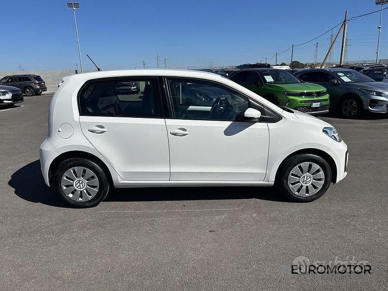 Usado VW up! Move 60 CV (44 kW) 2017 Blanco Utilitario