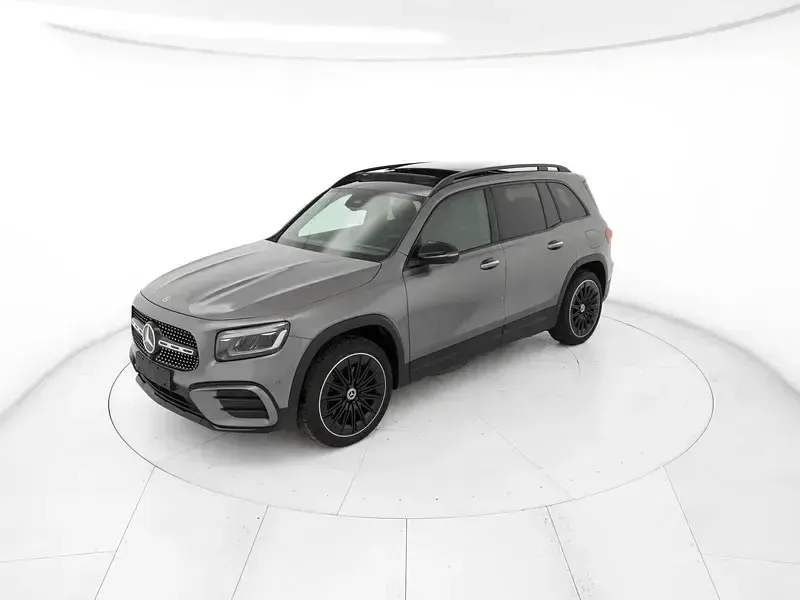 Nuova Mercedes GLB180 Advanced Plus 116 CV (85 kW) 2026 Grigio SUV