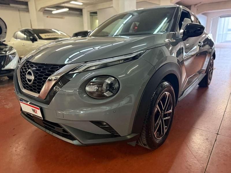 Usata Nissan Juke N-Connecta 114 CV (83 kW) 2025 White perl SUV