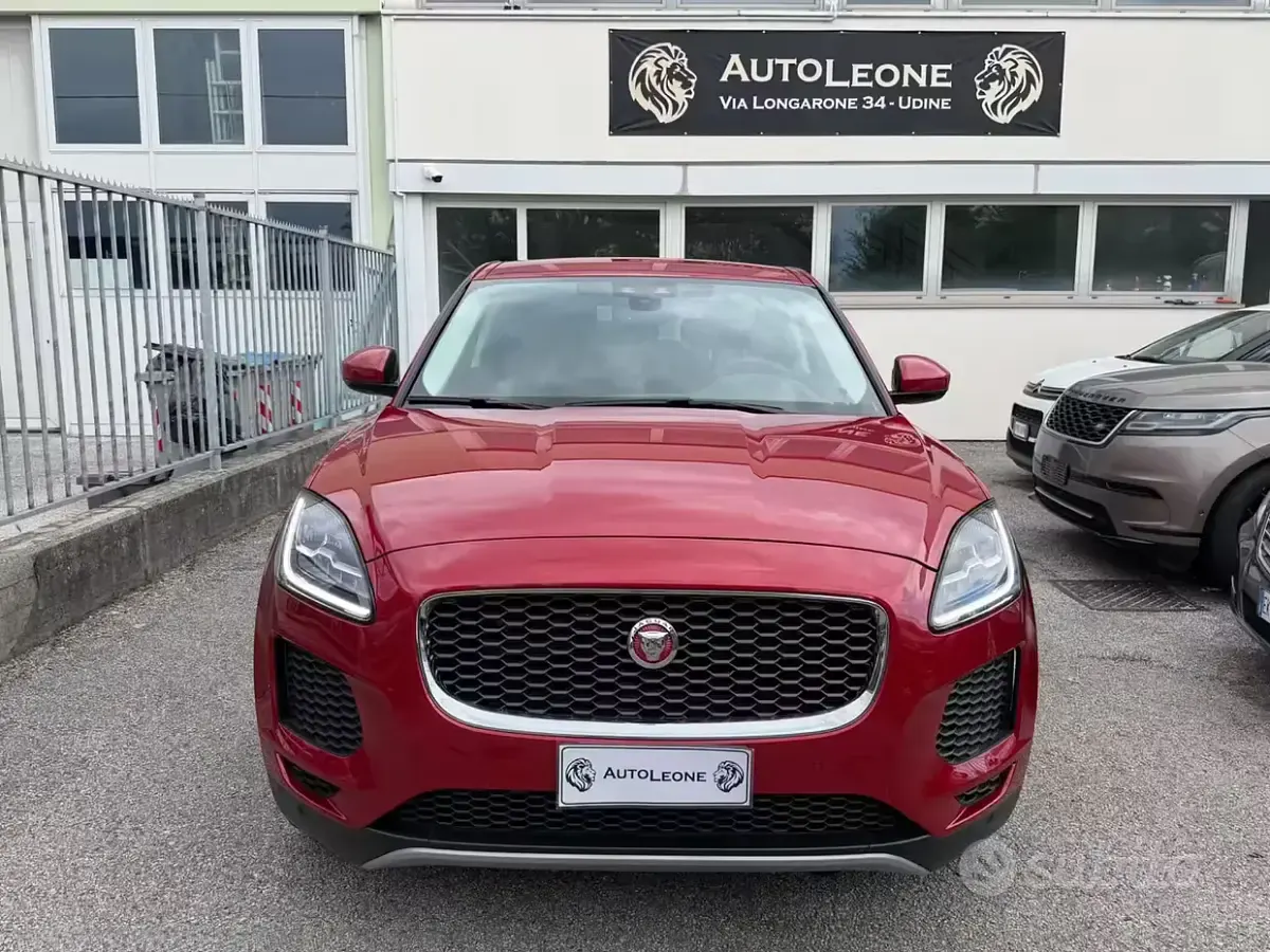 Usata Jaguar E-Pace R-Dynamic 249 CV (183 kW) 2018 Rosso SUV