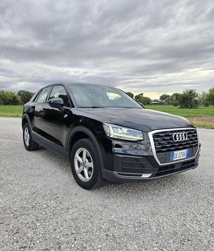 Usata Audi Q2 Business 116 CV (85 kW) 2018 Nero SUV