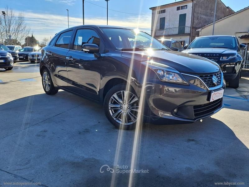 Usata Suzuki Baleno 111 CV (81 kW) 2017 Grigio Berlina