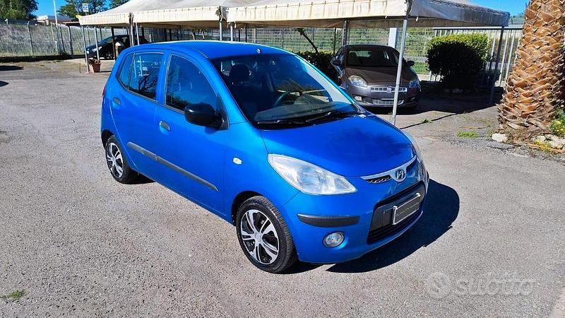 Usata Hyundai i10 66 CV (48 kW) 2009 Blu Utilitaria