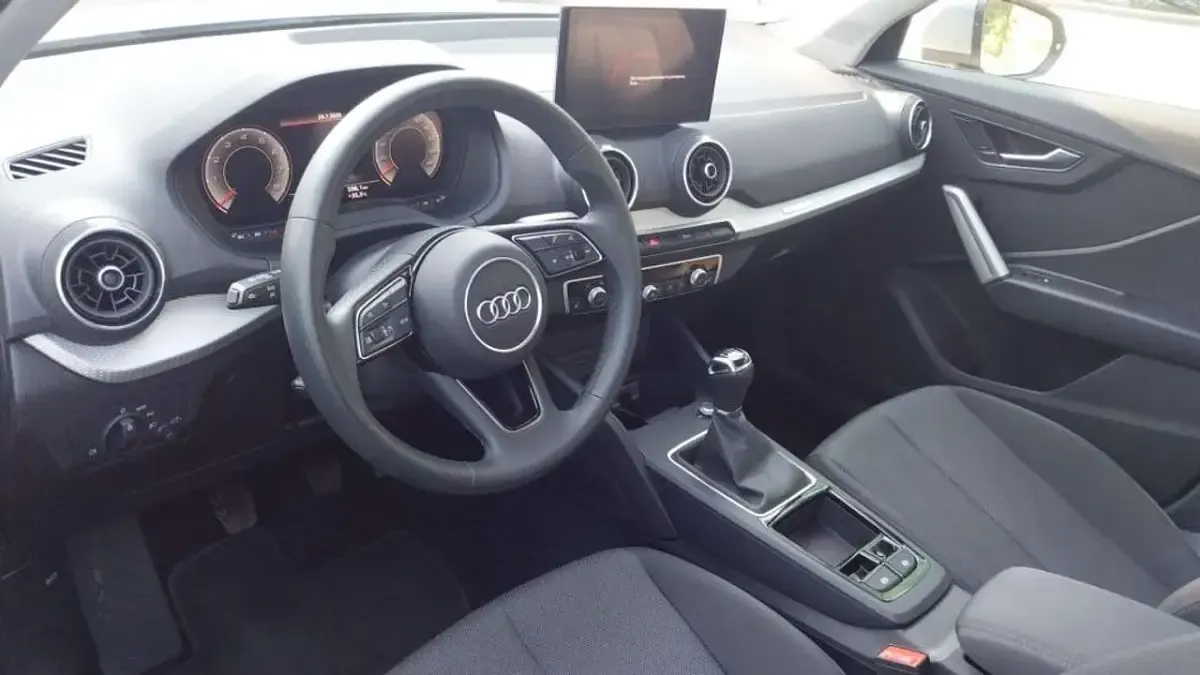 Usata Audi Q2 Advanced 110 CV (80 kW) 2024 Grigio SUV