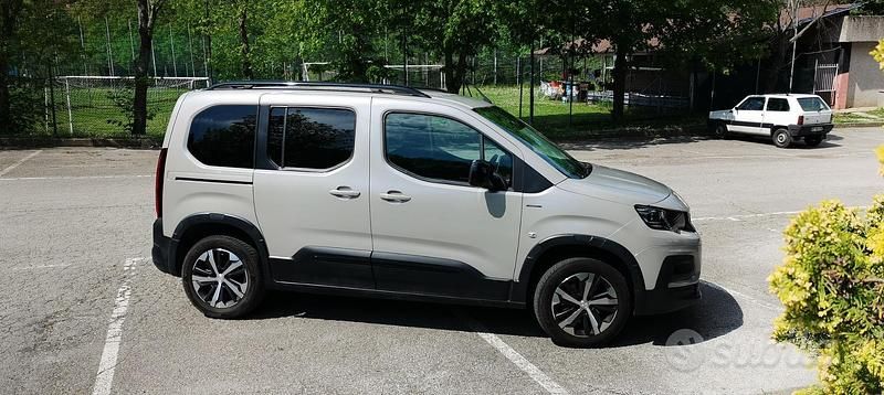Usata Peugeot Rifter GT-line 131 CV (96 kW) 2020 Monovolume