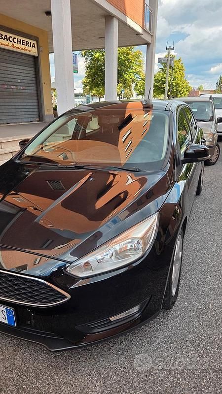 Usata Ford Focus S 95 CV (69 kW) 2017 Nero Berlina