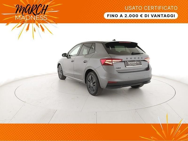 Usata Skoda Fabia 80 CV (58 kW) 2025 Grigio graphite metallizzato nero tulipano perlato Berlina