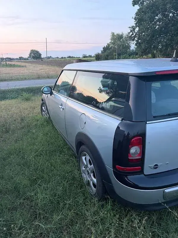 Usata Mini Clubman 95 CV (69 kW) 2010 Argento Station wagon