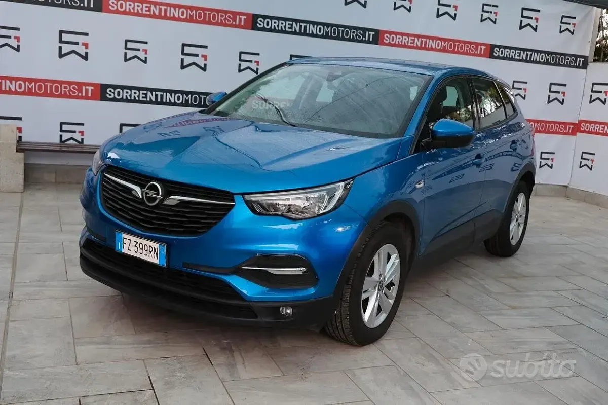 Usata Opel Grandland X 131 CV (96 kW) 2019 Bluazzurro SUV