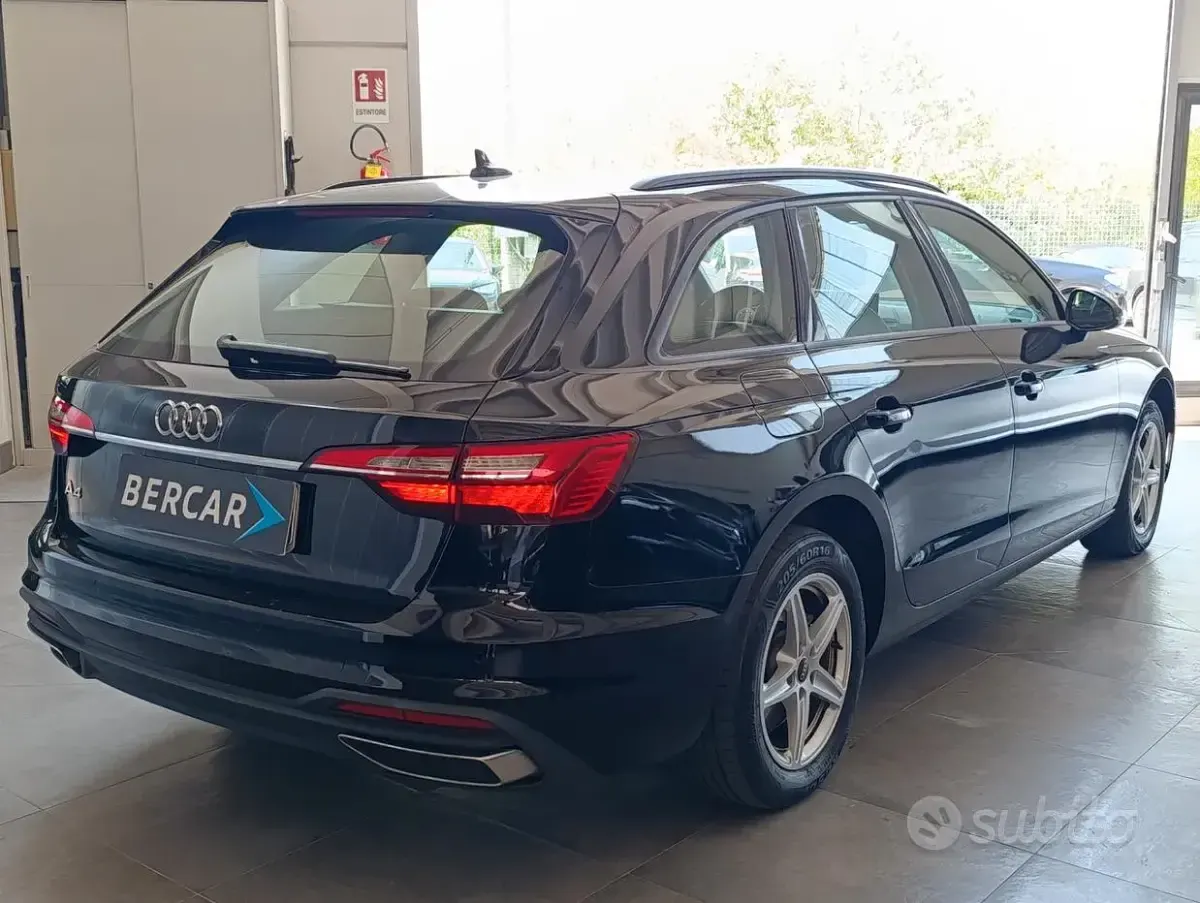 Usata Audi A4 Ambiente 136 CV (100 kW) 2021 Nero Station wagon