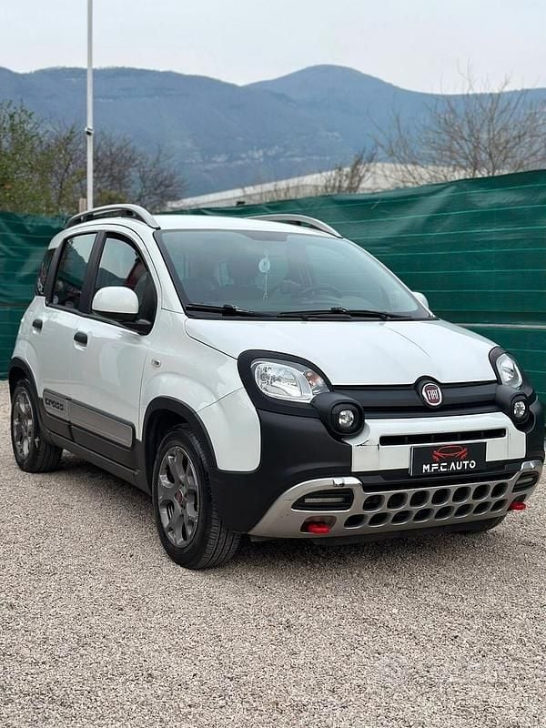 Usata Fiat Panda Cross Cross 69 CV (50 kW) 2020 Bianco Utilitaria