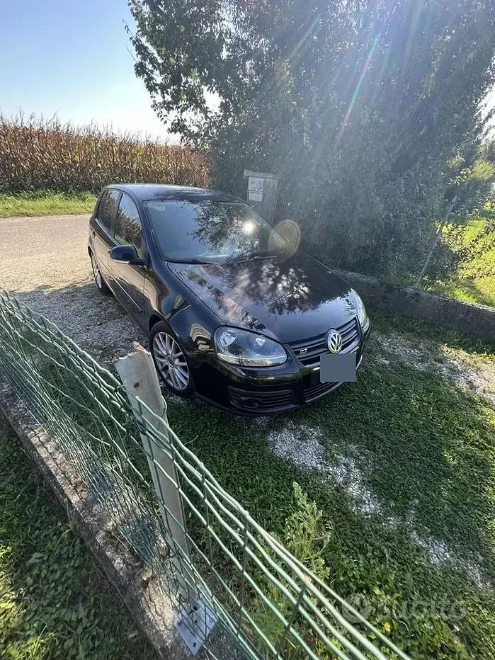 Usata VW Golf V GTI 140 CV (102 kW) 2007 Nero Berlina