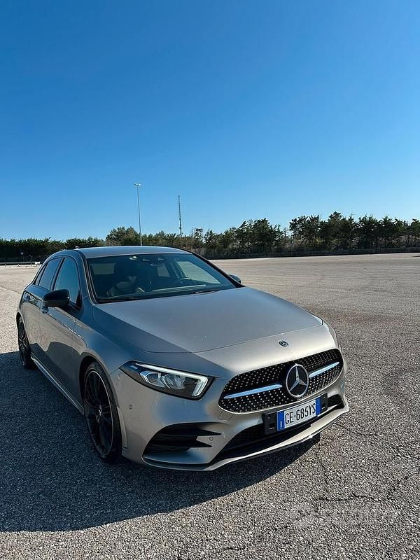 Usata Mercedes A200 Premium 150 CV (110 kW) 2019 Berlina