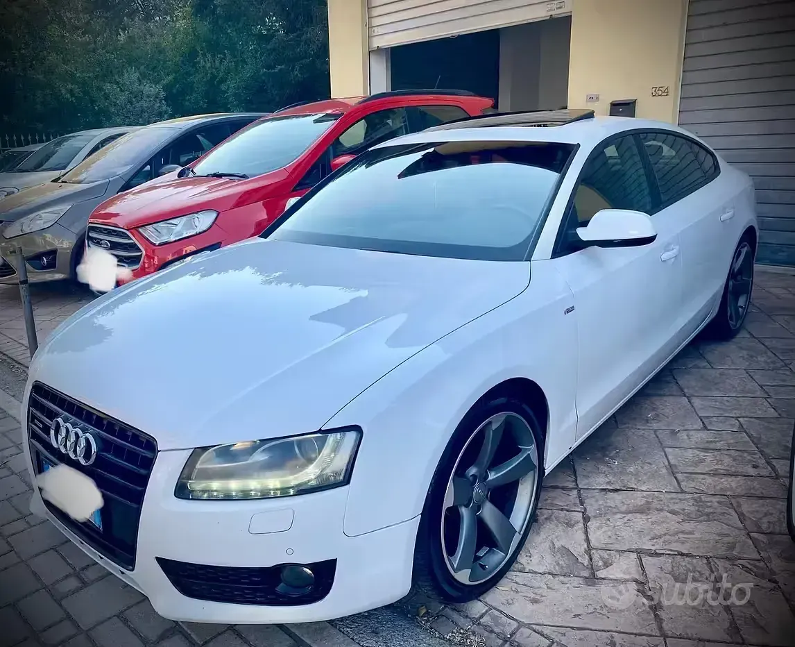 Usata Audi A5 Ambiente 170 CV (125 kW) 2011 Bianco Coupé