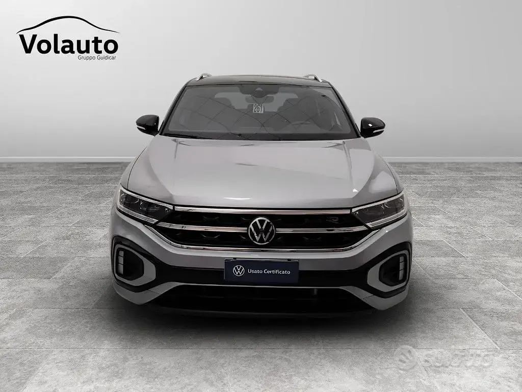 Usata VW T-Roc R-line 150 CV (110 kW) 2024 Grigio SUV