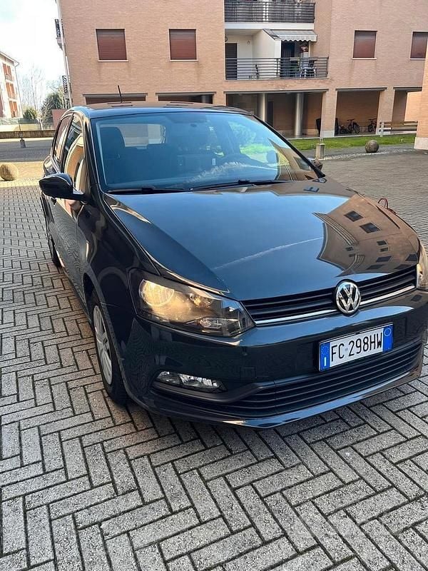 Usata VW Polo Trendline 60 CV (44 kW) 2016 Grigio Berlina