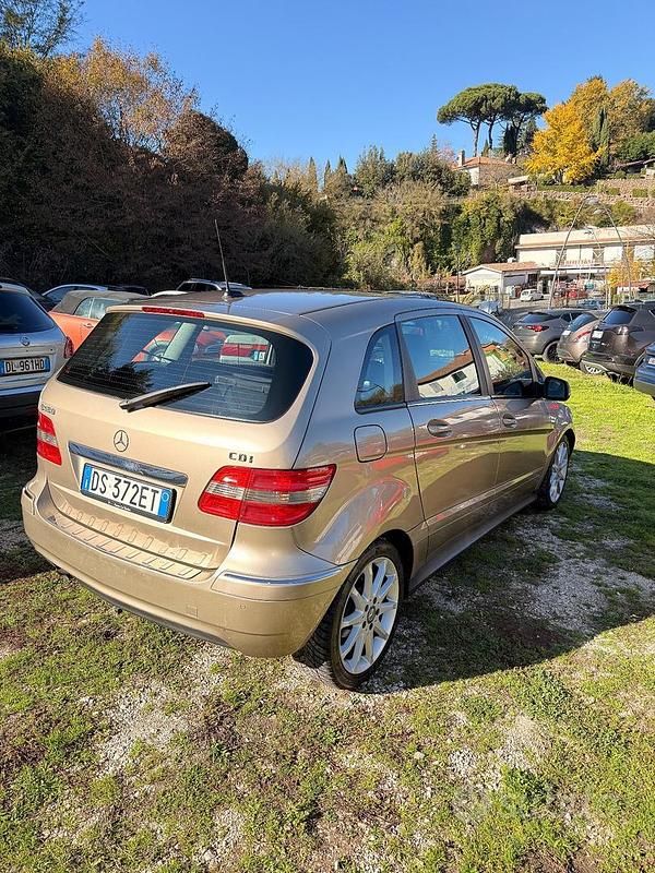 Other Usata 2008 Mercedes B180 Monovolume | 3500 € (Buon prezzo) - Immagine 1/4
