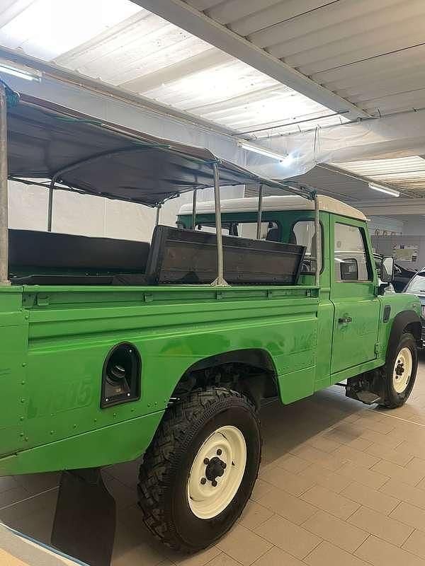 Usata Land Rover Defender 113 CV (83 kW) 2003 Verde Pick-up