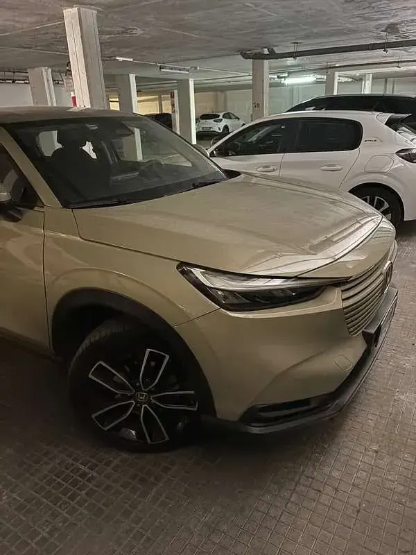 Usata Honda HR-V Elegance 107 CV (78 kW) 2022 Verde SUV