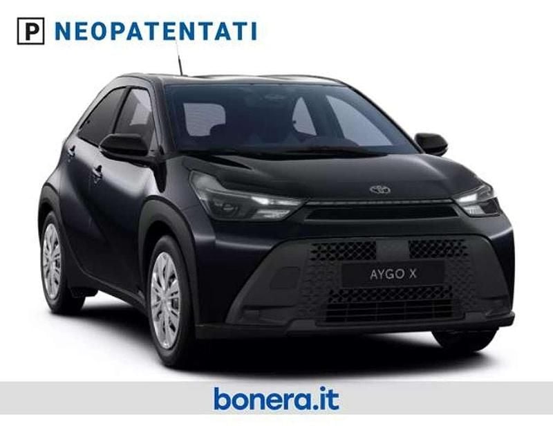 Nuova Toyota Aygo X 116 CV (85 kW) 2026 Black met SUV
