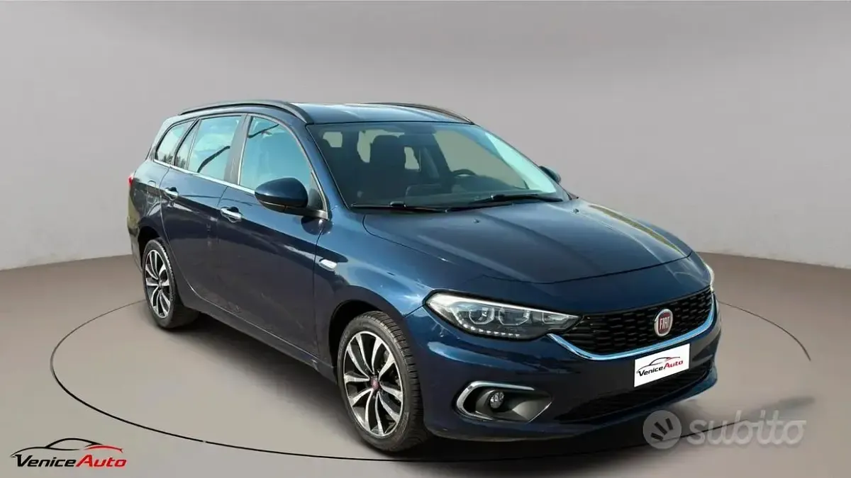 Usata Fiat Tipo Lounge 120 CV (88 kW) 2017 Station wagon