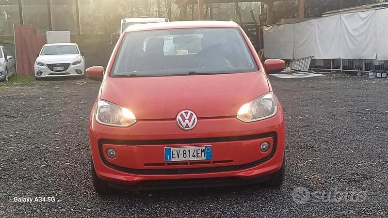 Usata VW up! 67 CV (49 kW) 2015 Rosso Utilitaria