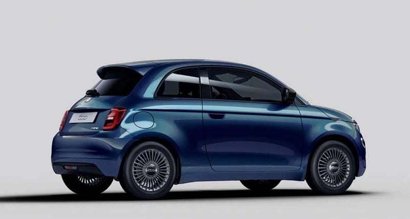 Nuova Fiat 500 Icon 65 CV (47 kW) 2026 Blu/azzurro Utilitaria