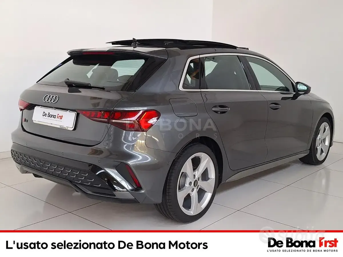 Occasion Audi A3 S-Line 150 PK (110 kW) 2024 Grijs Sedan