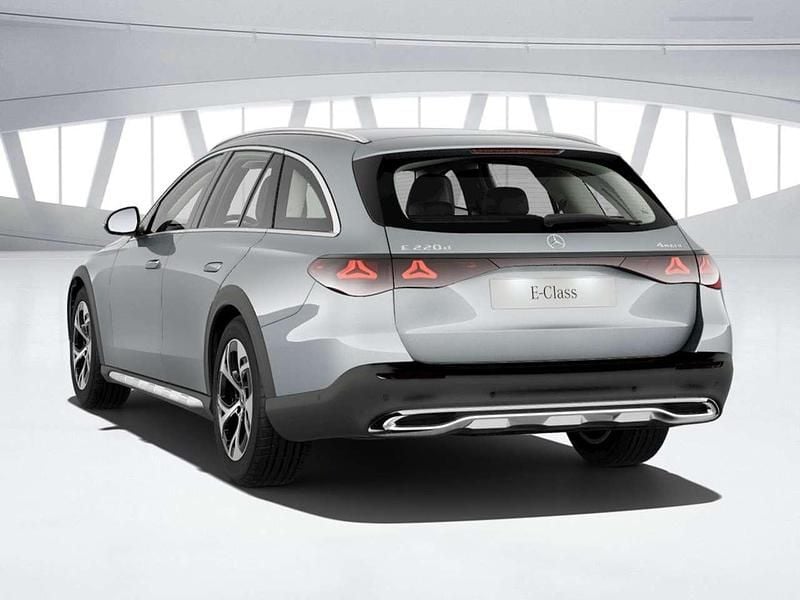 Nuova Mercedes E220 All-Terrain Advanced 197 CV (144 kW) 2026 Argento Station wagon
