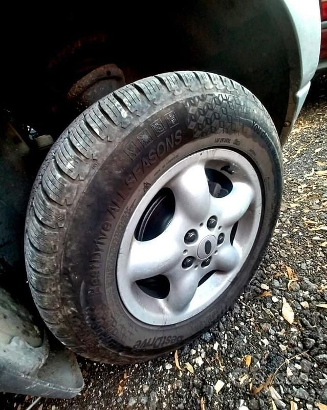 Usata Land Rover Freelander 111 CV (81 kW) 2002 Verde SUV