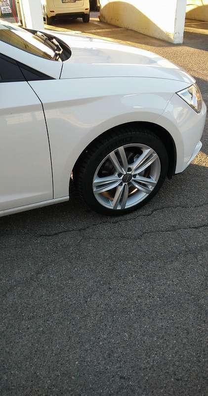 Usata Seat Leon Style 110 CV (80 kW) 2015 Berlina