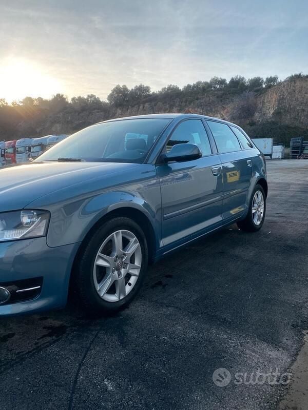 Usata Audi A3 105 CV (77 kW) 2010 Utilitaria