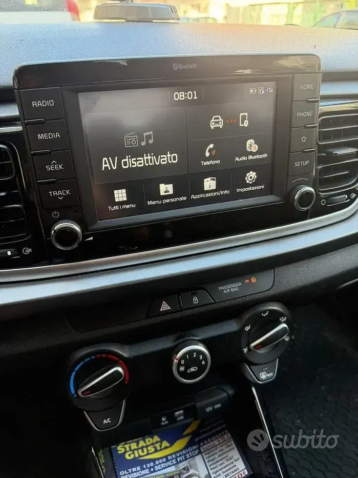 Usata Kia Rio 84 CV (61 kW) 2020 Bianco Berlina