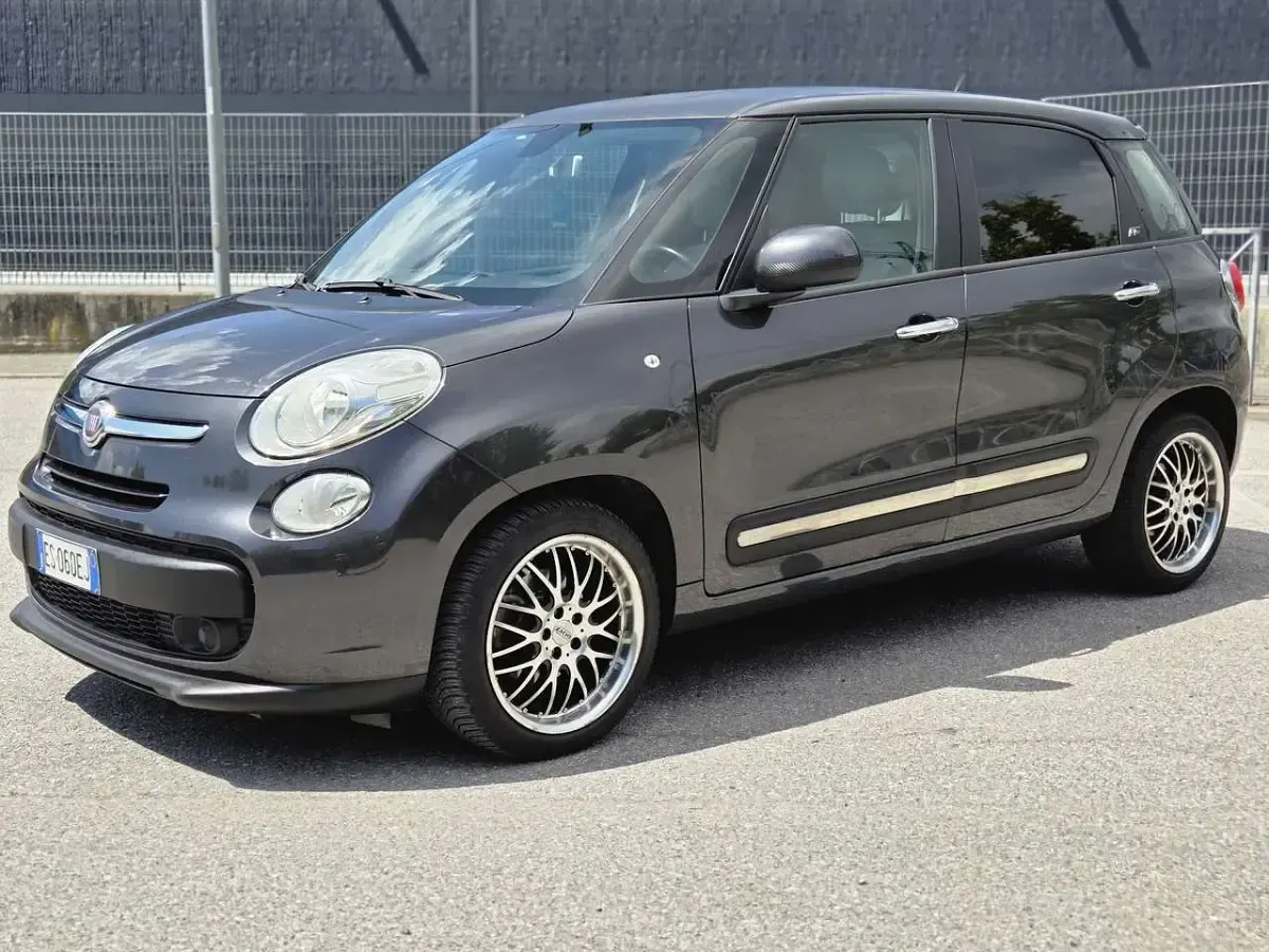Usata Fiat 500L Lounge 84 CV (61 kW) 2013 Grigio Monovolume