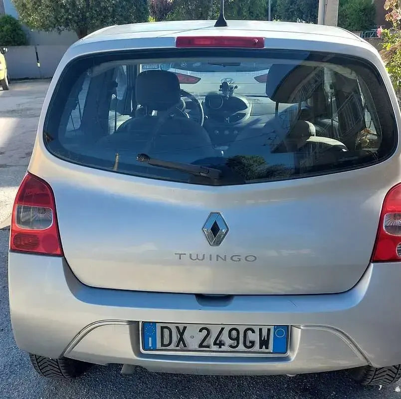 Usata Renault Twingo 64 CV (47 kW) 2009 Utilitaria