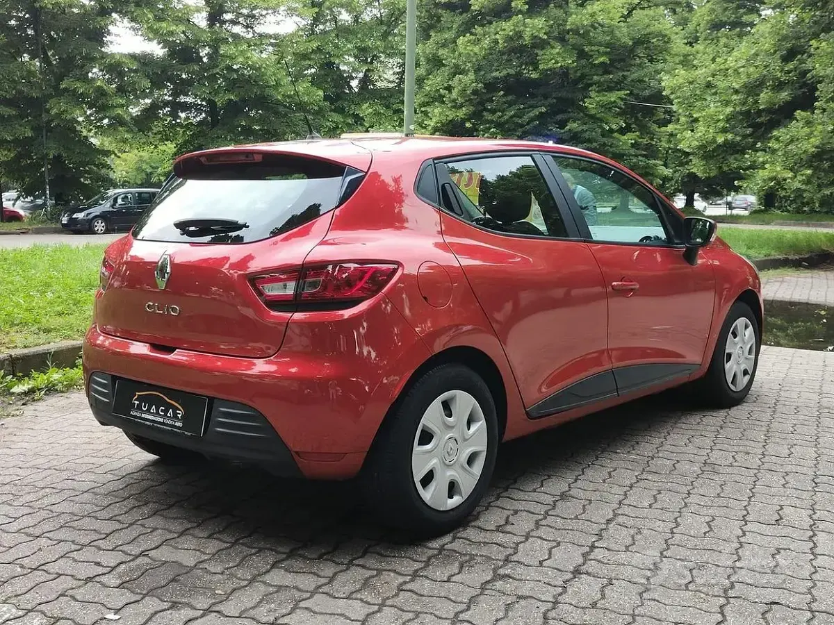 Usata Renault Clio IV Life 90 CV (66 kW) 2018 Rosso Berlina