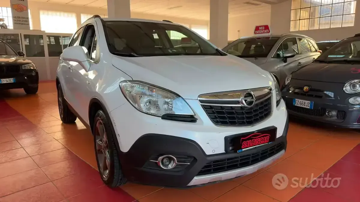 Usata Opel Mokka 131 CV (96 kW) 2013 Bianco SUV
