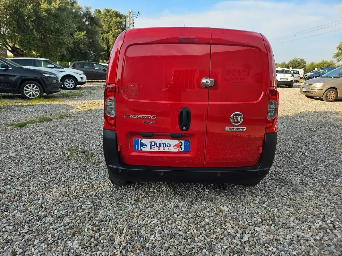 Usata Fiat Fiorino 95 CV (69 kW) 2016 Rosso Monovolume
