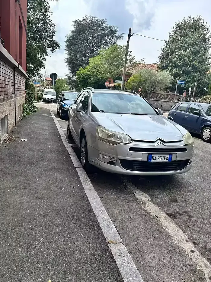 Usata Citroën C5 140 CV (102 kW) 2009 Grigio Station wagon