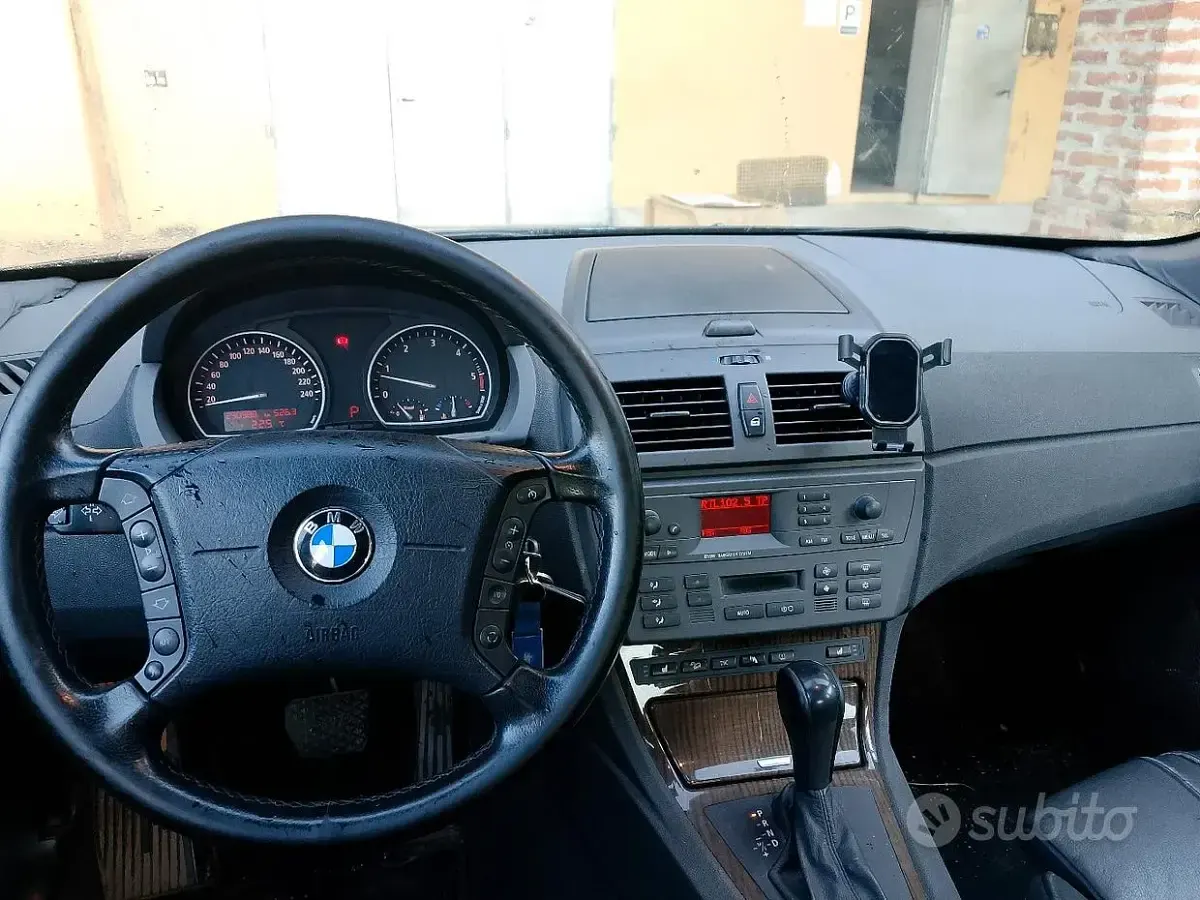 Usata BMW X3 Sport Line 218 CV (160 kW) 2006 Nero SUV