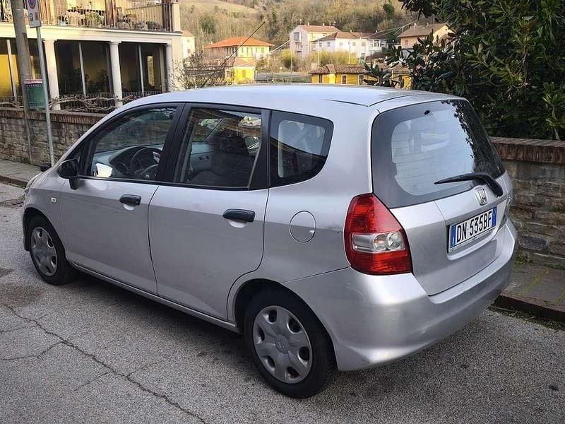 Usata Honda Jazz 77 CV (56 kW) 2008 Utilitaria