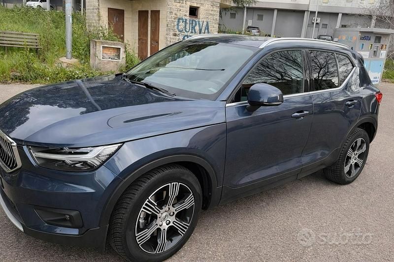 Usata Volvo XC40 Inscription 190 CV (139 kW) 2020 Blu SUV