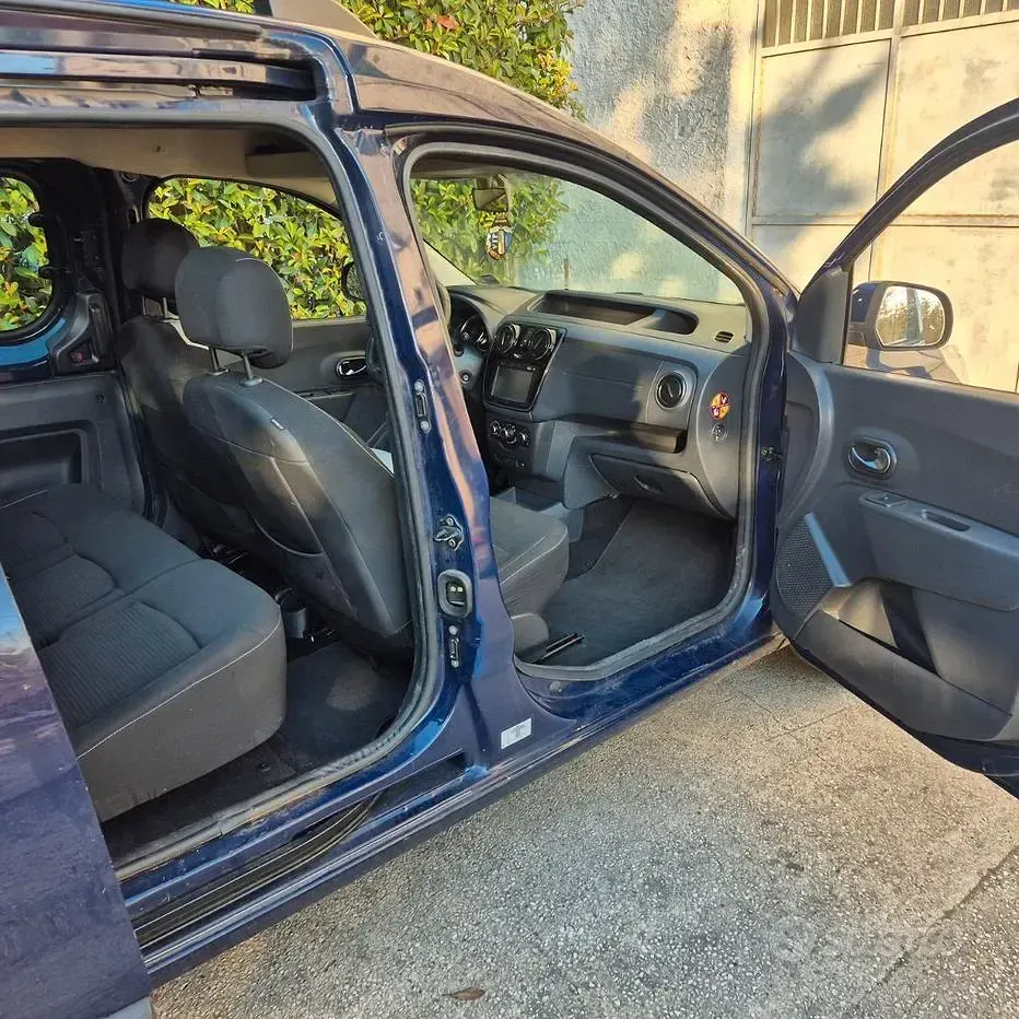 Usata Dacia Dokker 75 CV (55 kW) 2018 Bluazzurro Monovolume