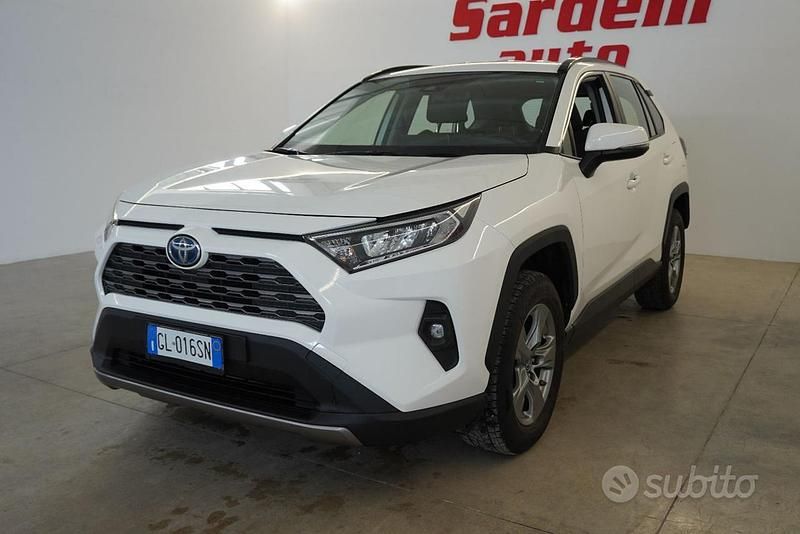 Usata Toyota RAV4 Hybrid Business Edition 222 CV (163 kW) 2022 Bianco SUV