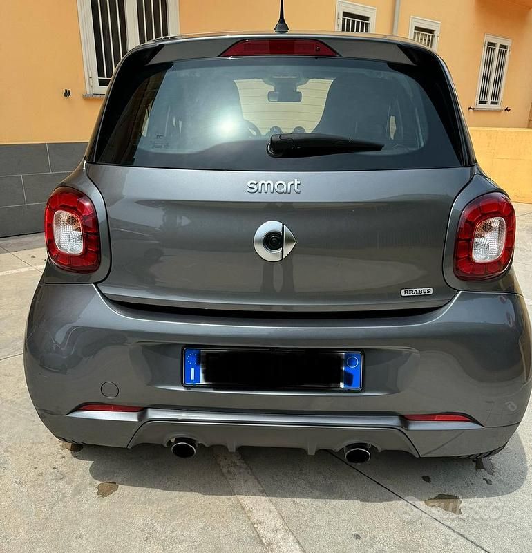 Usata Smart ForFour Brabus Xclusive 109 CV (80 kW) 2018 Grigio Utilitaria