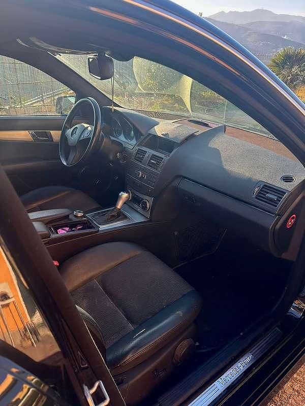 Usata Mercedes 220 170 CV (125 kW) 2010 Nero Berlina