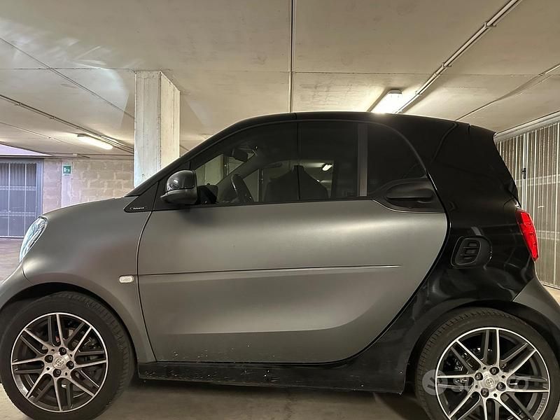 Usata Smart ForTwo Coupé Brabus 109 CV (80 kW) 2017 Grigio Coupé